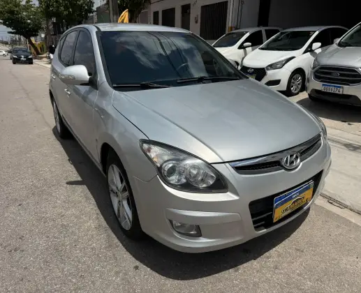 HYUNDAI I30 2.0 MPFI GLS 16V GASOLINA 4P MANUAL