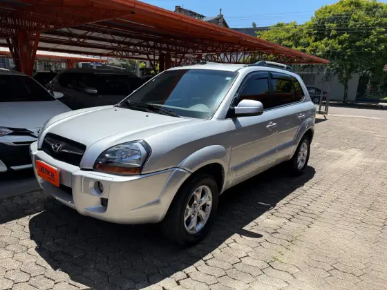 HYUNDAI TUCSON 2.0 MPFI GLS 16V 143CV 2WD FLEX 4P AUTOMÁTICO
