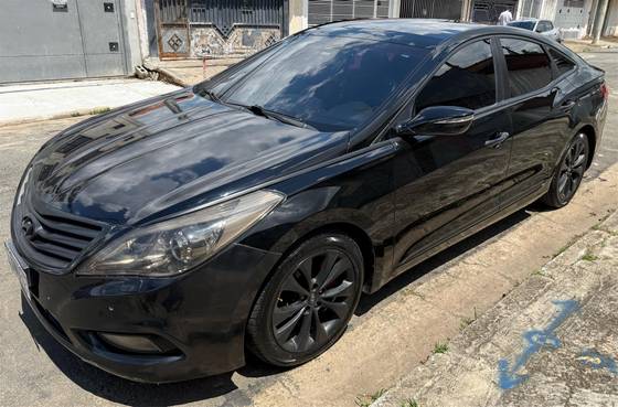 HYUNDAI AZERA 3.0 MPFI GLS V6 24V GASOLINA 4P AUTOMÁTICO