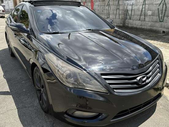HYUNDAI-AZERA-3.0 MPFI GLS V6 24V GASOLINA 4P AUTOMÁTICO HYUNDAI-AZERA-2012