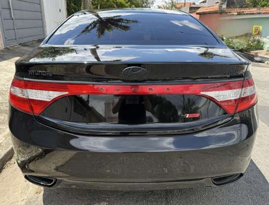 HYUNDAI-AZERA-2012