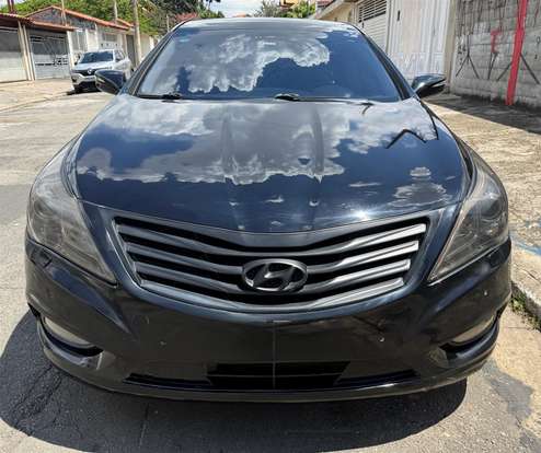 HYUNDAI-AZERA-3.0 MPFI GLS V6 24V GASOLINA 4P AUTOMÁTICO HYUNDAI-AZERA-2012