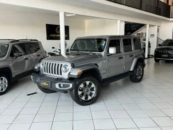 JEEP WRANGLER 2.0 TURBO GASOLINA SAHARA 2P 4X4 AT8