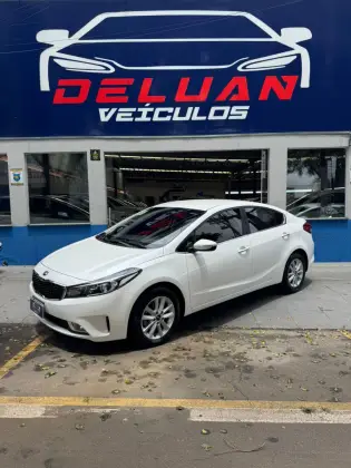 KIA CERATO 1.6 SX 16V FLEX 4P AUTOMÁTICO KIA CERATO 1.6 SX 16V FLEX 4P AUTOMÁTICO