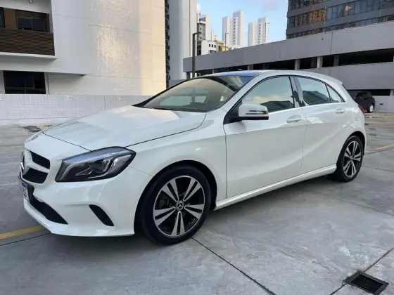MERCEDES-BENZ A 200 1.6 CGI FLEX 7G-DCT