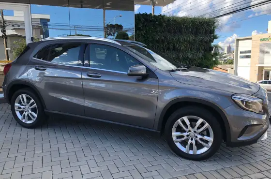MERCEDES-BENZ GLA 200 1.6 CGI ADVANCE 16V TURBO FLEX 4P AUTOMÁTICO MERCEDES-BENZ GLA 200 1.6 CGI ADVANCE 16V TURBO FLEX 4P AUTOMÁTICO