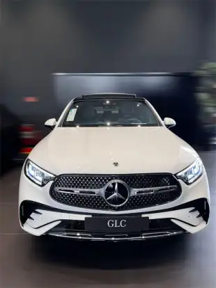 MERCEDES-BENZ-GLC 300-2025