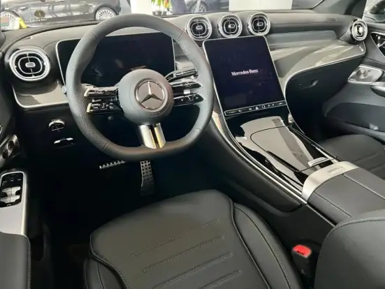 MERCEDES-BENZ-GLC 300-2025