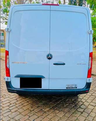 MERCEDES-BENZ-SPRINTER-2020
