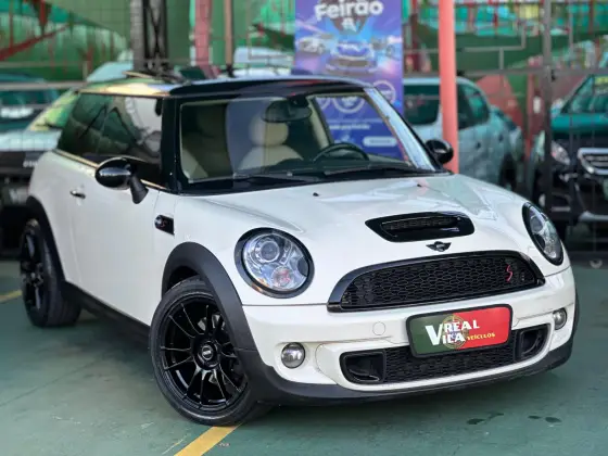 MINI COOPER 1.6 S JOHN COOPER WORKS 16V TURBO GASOLINA 2P AUTOMATICO