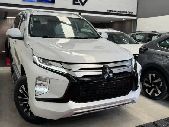 MITSUBISHI PAJERO SPORT 2.4 16V MIVEC TURBO DIESEL HPE AWD AUTOMÁTICO