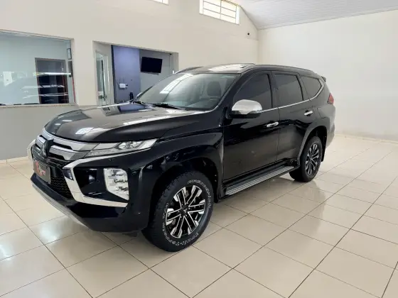 MITSUBISHI PAJERO SPORT 2.4 16V MIVEC TURBO DIESEL HPE AWD AUTOMÁTICO