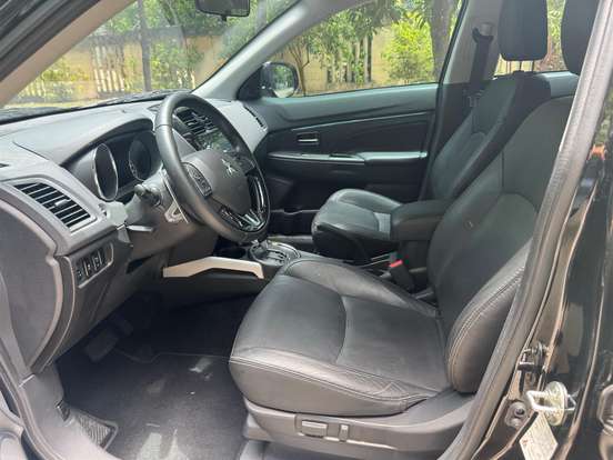 MITSUBISHI-OUTLANDER SPORT-2.0 MIVEC FLEX HPE AWD AUTOMÁTICO MITSUBISHI-OUTLANDER SPORT-2021