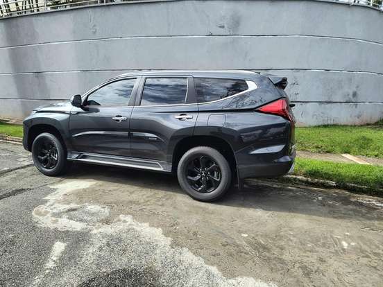 MITSUBISHI-PAJERO SPORT-2.4 16V MIVEC TURBO DIESEL HPE-S AWD AUTOMÁTICO MITSUBISHI-PAJERO SPORT-2024