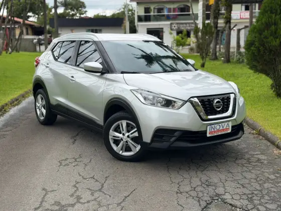 NISSAN KICKS 1.6 16V FLEXSTART S 4P XTRONIC NISSAN KICKS 1.6 16V FLEXSTART S 4P XTRONIC