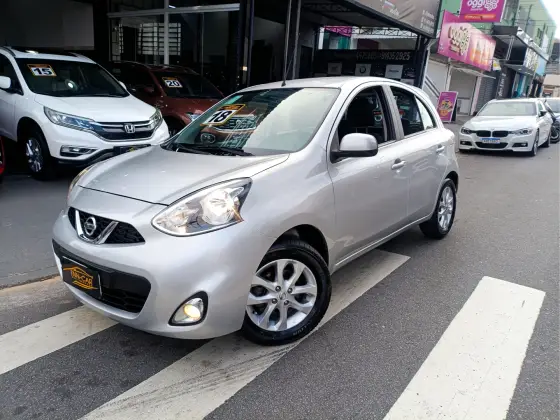 NISSAN MARCH 1.6 SV 16V FLEX 4P XTRONIC