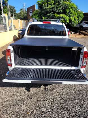 NISSAN-FRONTIER-2015