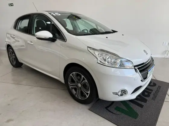 PEUGEOT 208 1.6 GRIFFE 16V FLEX 4P AUTOMÁTICO