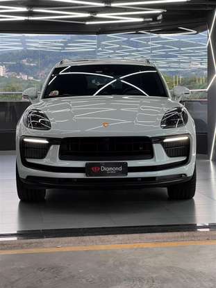 PORSCHE-MACAN-2024