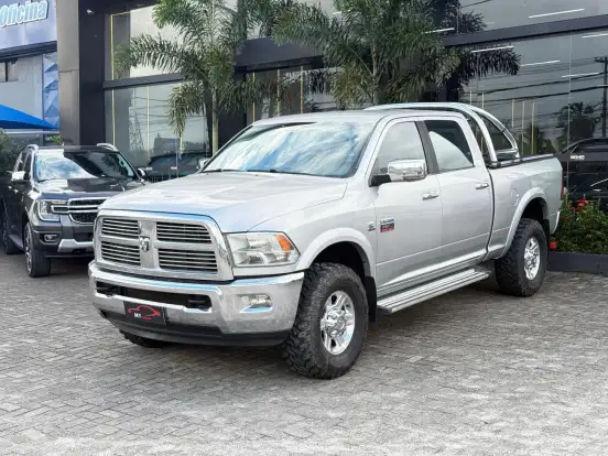 RAM-2500-6.7 LARAMIE 4X4 CD I6 TURBO DIESEL 4P AUTOMÁTICO RAM-2500-2012
