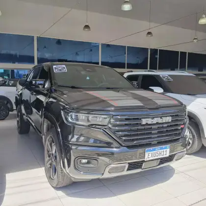 RAM RAMPAGE 2.0 HURRICANE 4 TURBO GASOLINA R/T 4X4 AUTOMÁTICO