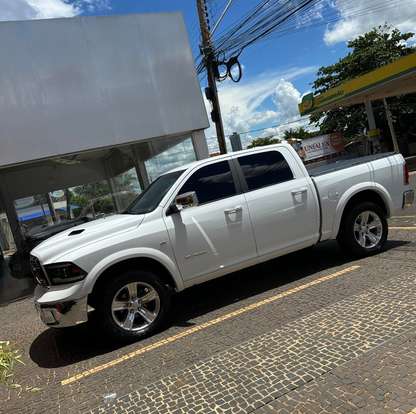 RAM-1500-5.7 V8 GASOLINA REBEL CD 4X4 AUTOMÁTICO RAM-1500-2022