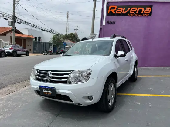 RENAULT DUSTER 2.0 DYNAMIQUE 4X2 16V FLEX 4P AUTOMÁTICO