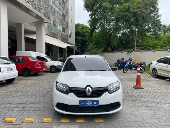 RENAULT SANDERO 1.0 12V SCE FLEX AUTHENTIQUE MANUAL RENAULT SANDERO 1.0 12V SCE FLEX AUTHENTIQUE MANUAL