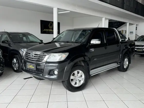 TOYOTA HILUX 2.7 SRV 4X4 CD 16V FLEX 4P AUTOMÁTICO