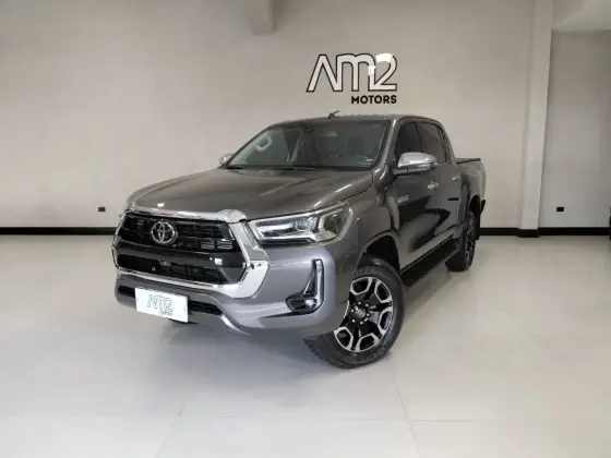 TOYOTA HILUX 2.8 D-4D TURBO DIESEL CD SRX 4X4 AUTOMÁTICO