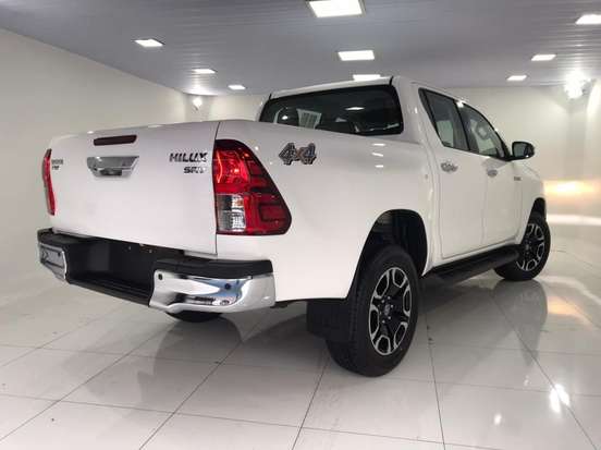 TOYOTA-HILUX-2.8 D-4D TURBO DIESEL CHASSI 4X4 MANUAL TOYOTA-HILUX-2025