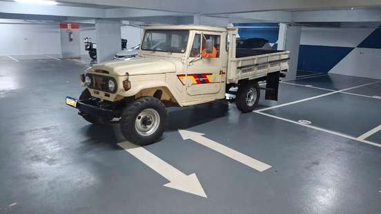 TOYOTA-BANDEIRANTE-4.0 OJ55LP-BL3 4X4 CS DIESEL 2P MANUAL TOYOTA-BANDEIRANTE-1981