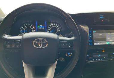 TOYOTA-HILUX SW4-2.7 SRV 7 LUGARES 4X2 16V FLEX 4P AUTOMÁTICO TOYOTA-HILUX SW4-2018
