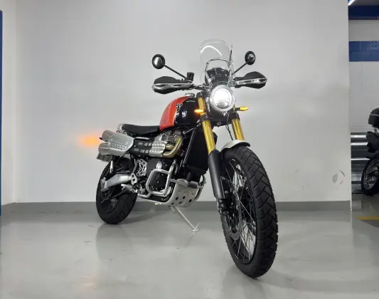 TRIUMPH BONNEVILLE SCRAMBLER 1200 XE TRIUMPH BONNEVILLE SCRAMBLER 1200 XE