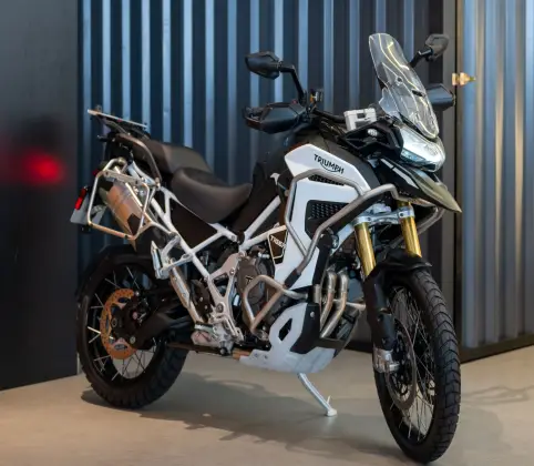 TRIUMPH TIGER 1200 RALLY EXPLORER 
