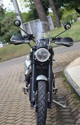 TRIUMPH-BONNEVILLE SCRAMBLER 1200 XC-2020