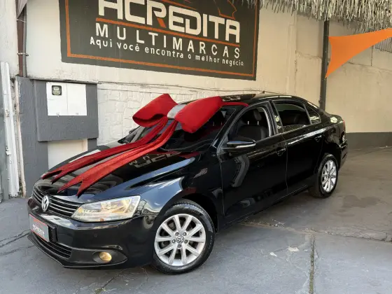 VOLKSWAGEN JETTA 2.0 COMFORTLINE FLEX 4P TIPTRONIC