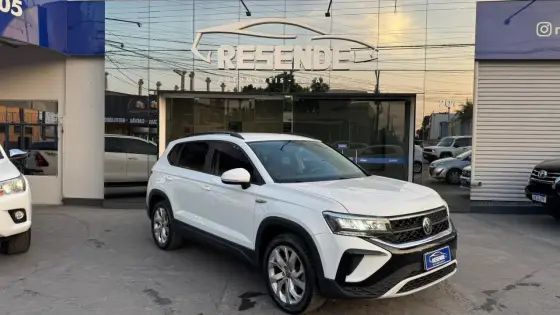 VOLKSWAGEN TAOS 1.4 250 TSI TOTAL FLEX COMFORTLINE AUTOMÁTICO