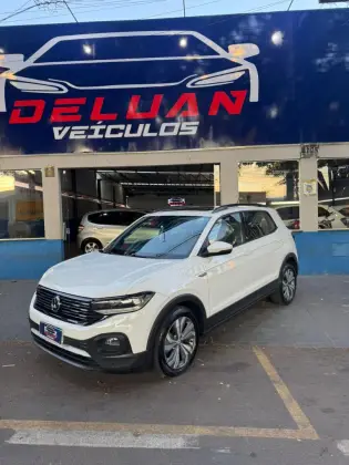 VOLKSWAGEN T-CROSS 1.0 200 TSI TOTAL FLEX AUTOMÁTICO