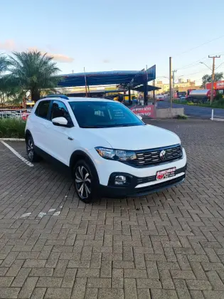 VOLKSWAGEN T-CROSS 1.0 200 TSI TOTAL FLEX COMFORTLINE AUTOMÁTICO
