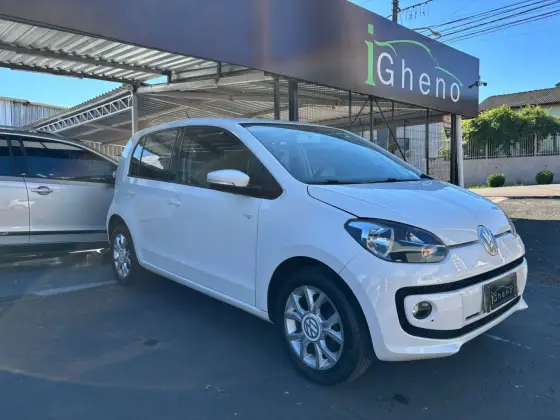 VOLKSWAGEN UP 1.0 MPI HIGH UP 12V FLEX 4P AUTOMATIZADO VOLKSWAGEN UP 1.0 MPI HIGH UP 12V FLEX 4P AUTOMATIZADO
