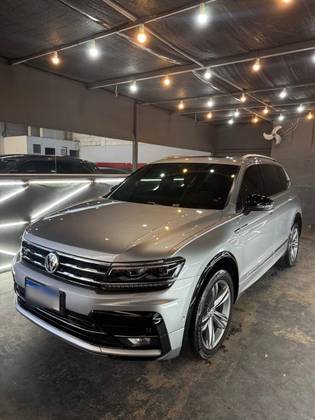 VOLKSWAGEN TIGUAN 2.0 350 TSI GASOLINA ALLSPACE R-LINE 4MOTION DSG