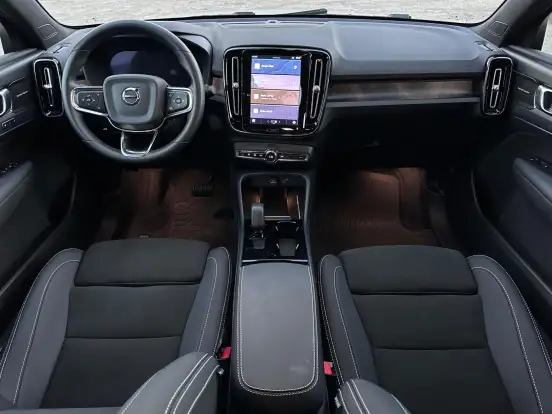 VOLVO-C40-P8 RECHARGE TWIN ELECTRIC ULTIMATE AWD VOLVO-C40-2023