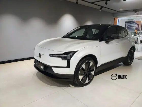 VOLVO EX30 69 KW ELÉTRICO ULTRA