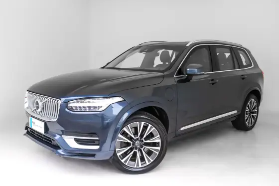 VOLVO XC90 2.0 T8 HYBRID MOMENTUM AWD GEARTRONIC