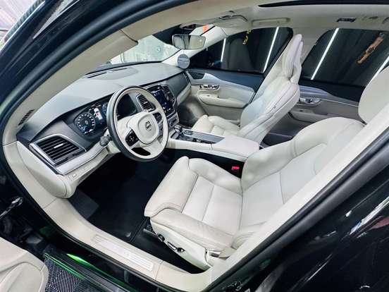 VOLVO-XC90-2.0 T6 GASOLINA MOMENTUM AWD GEARTRONIC VOLVO-XC90-2019