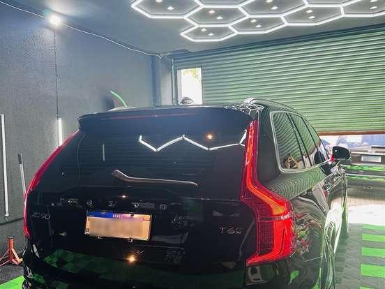 VOLVO-XC90-2.0 T6 GASOLINA MOMENTUM AWD GEARTRONIC VOLVO-XC90-2019