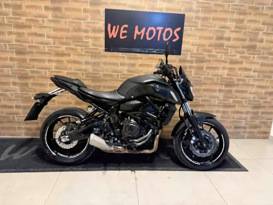 YAMAHA MT-07 ABS YAMAHA MT-07 ABS