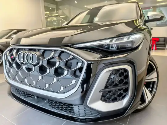 AUDI-SQ5-3.0 V6 TFSI GASOLINA SPORTBACK QUATTRO S TRONIC AUDI-SQ5-2025
