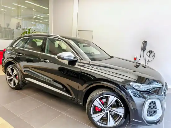 AUDI-SQ5-3.0 V6 TFSI GASOLINA SPORTBACK QUATTRO S TRONIC AUDI-SQ5-2025